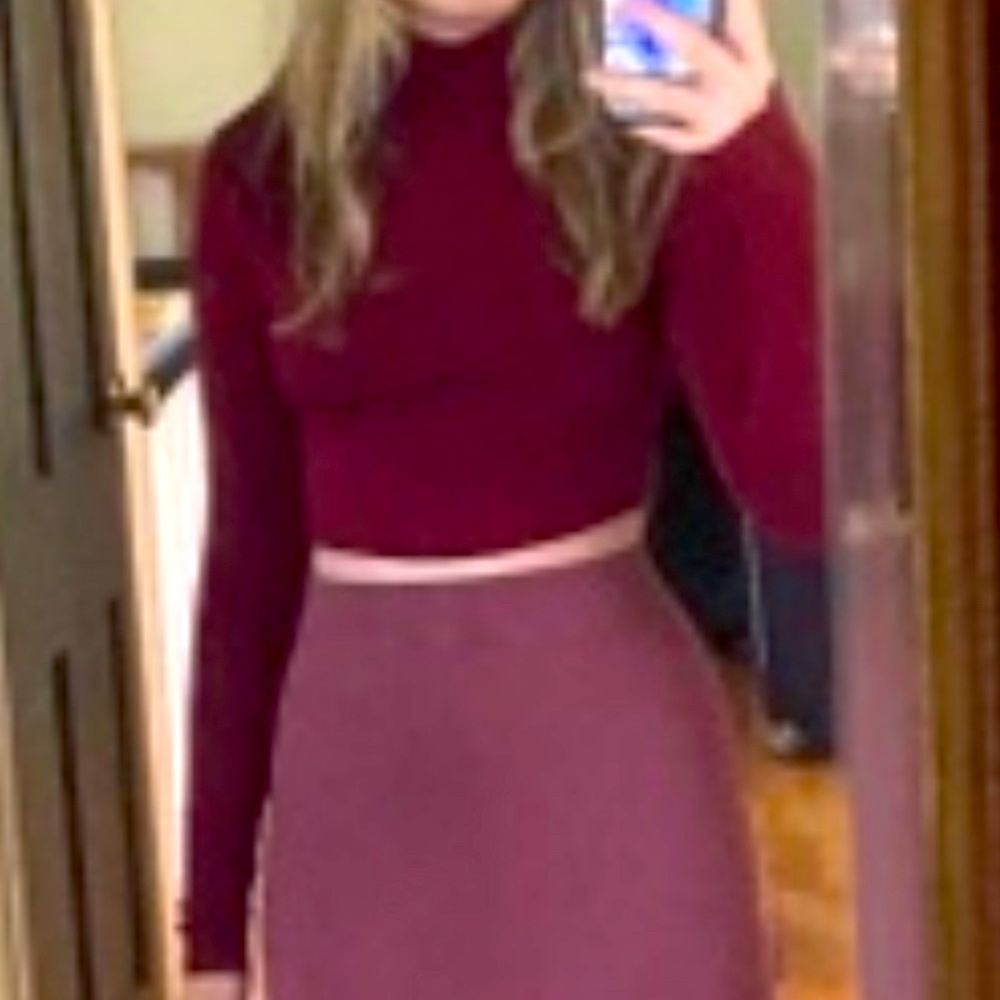 Cropped turtleneck size S